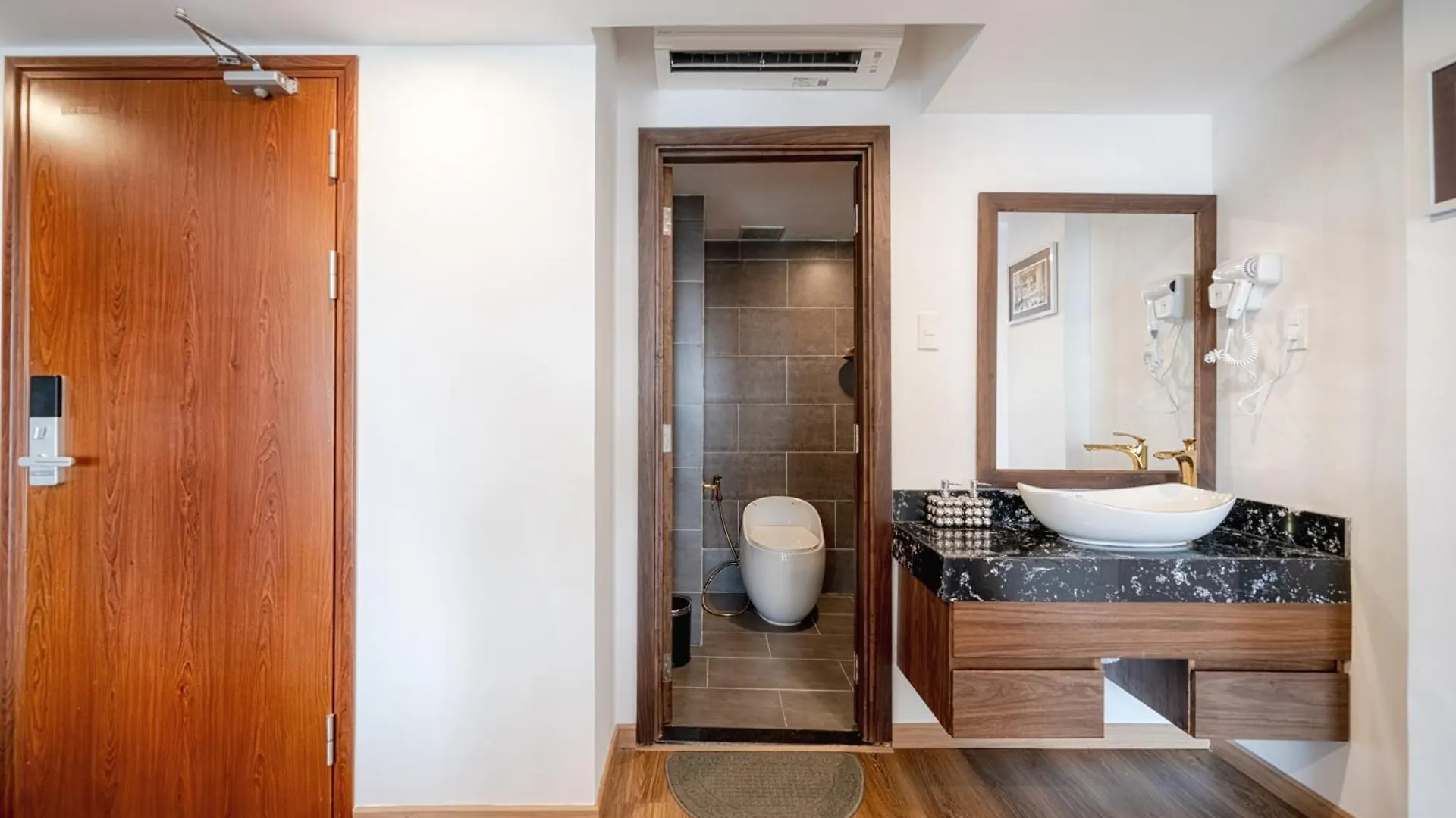 Langmandi Hotel & Apartment Da Nang