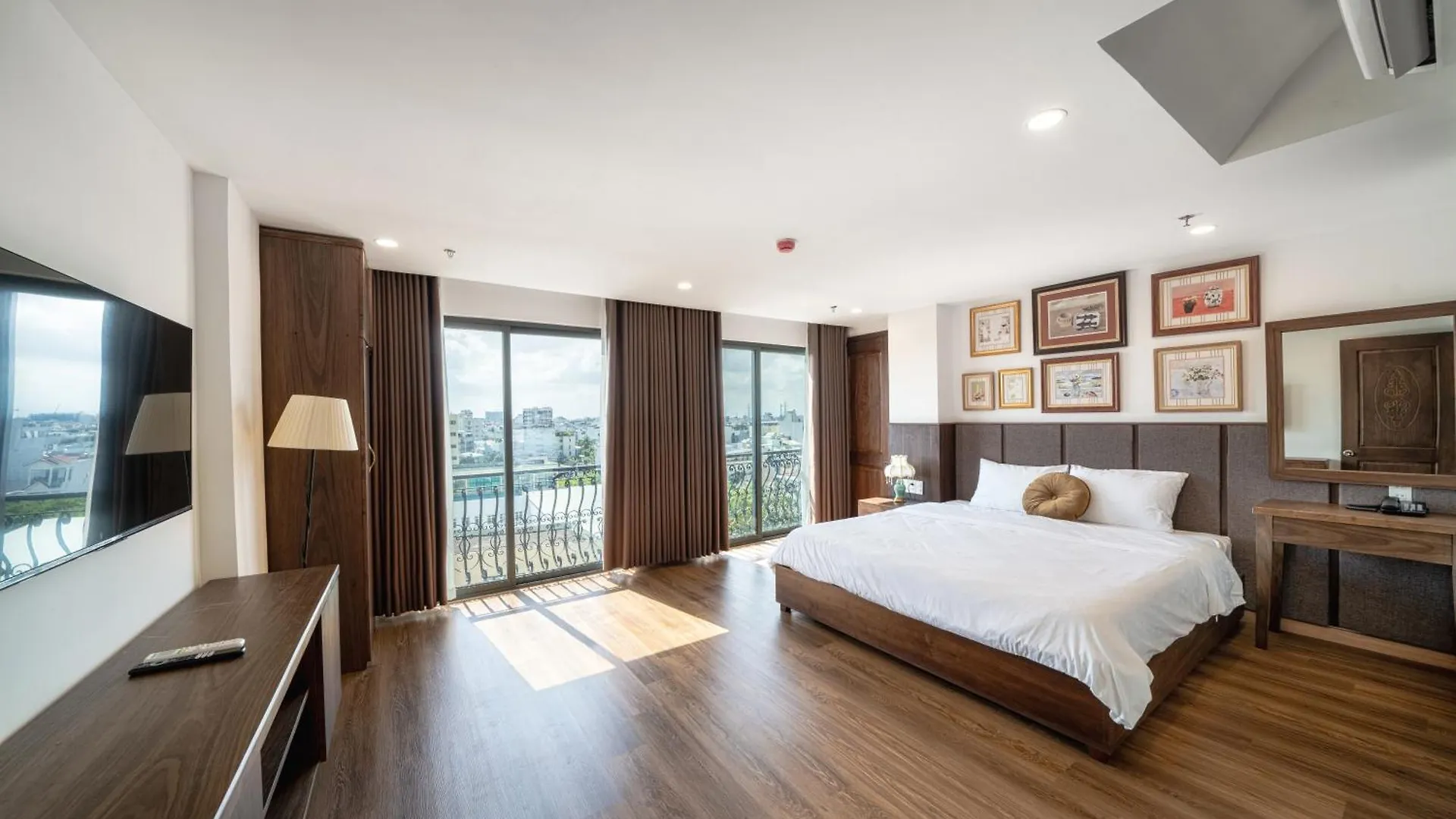 Langmandi Hotel & Apartment دا نانغ